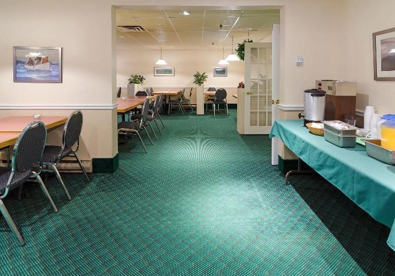 酒店 Coastal Inn Dartmouth