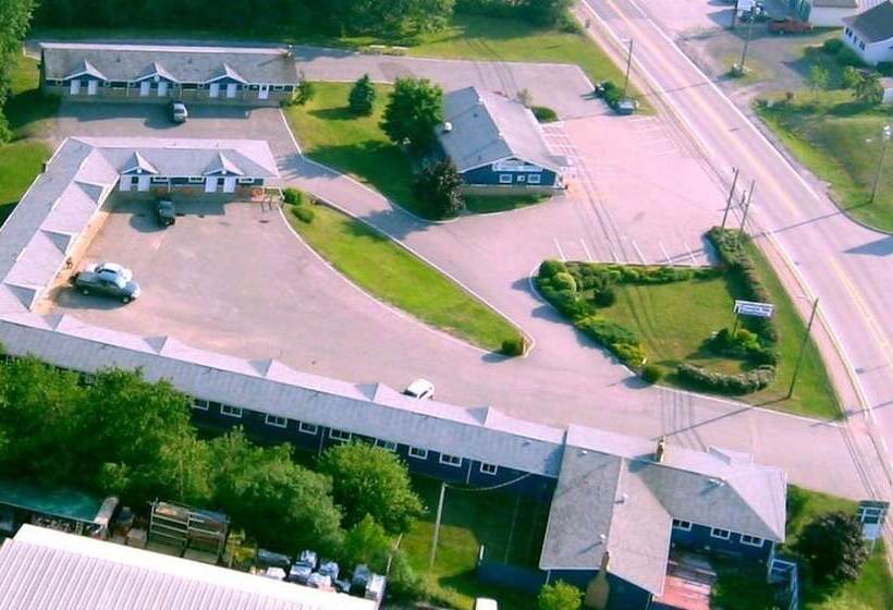 فندق Coastal Inn Kingfisher