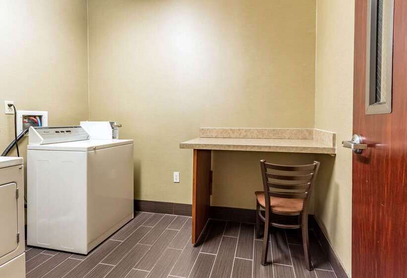 فندق Comfort Inn & Suites Gillette Near Campbell Medical Center