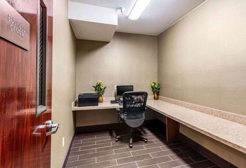 فندق Comfort Inn & Suites Gillette Near Campbell Medical Center