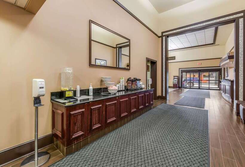 هتل Comfort Suites Chicago O Hare Airport