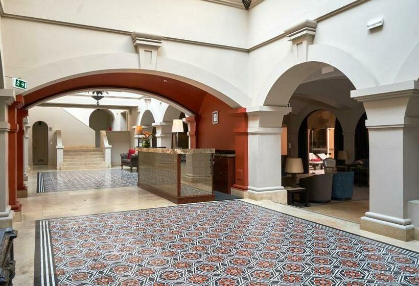 ホテル Costa Del Sol Trujillo Centro