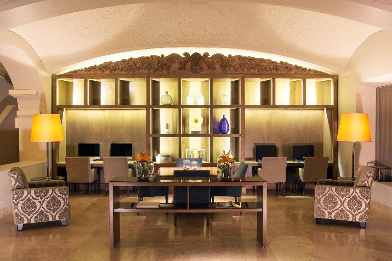 ホテル Costa Del Sol Trujillo Centro