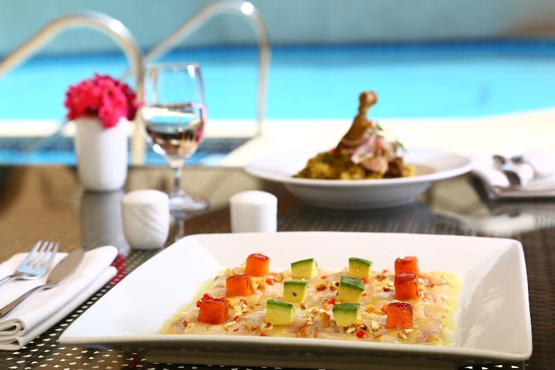 ホテル Costa Del Sol Trujillo Centro