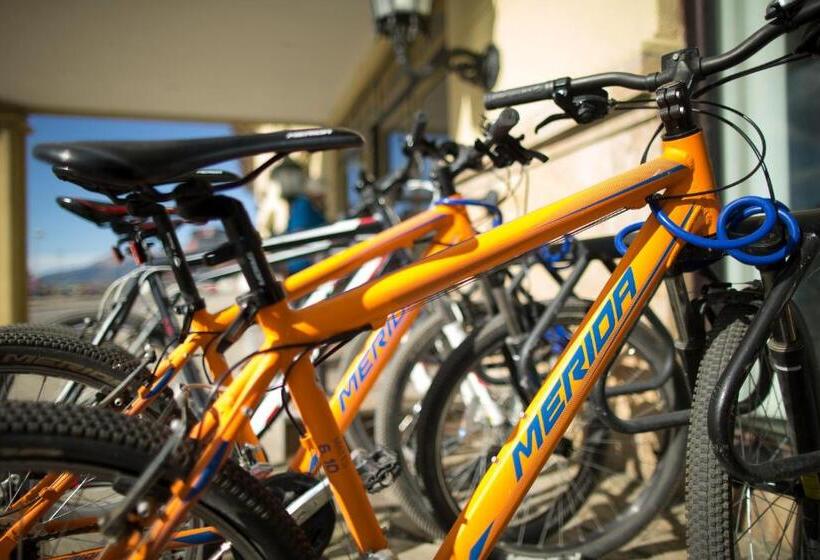 فندق Costaustralis