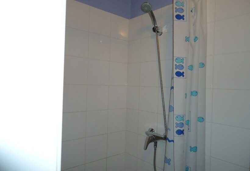 ホテル Hôtel Des Voyageurs