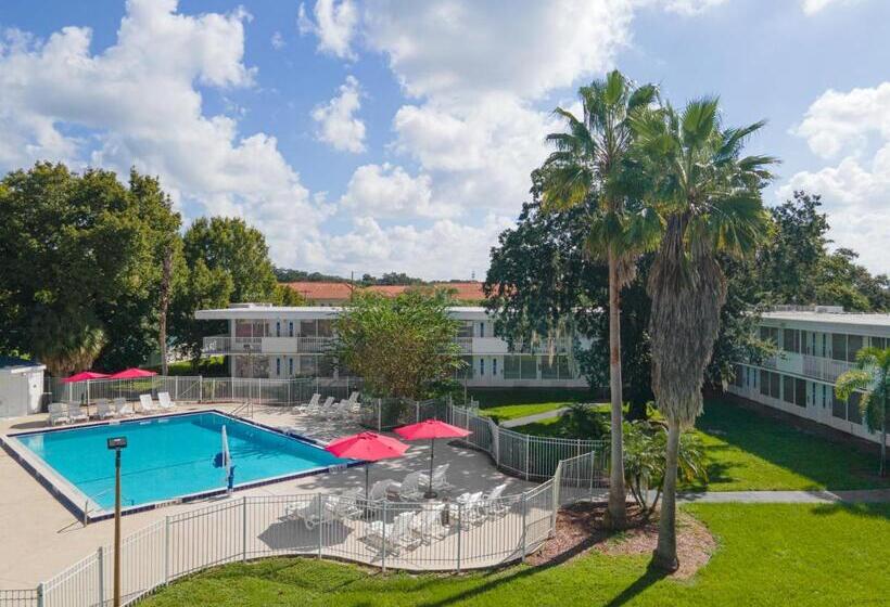 هتل Developer Inn Maingate, A Baymont By Wyndham