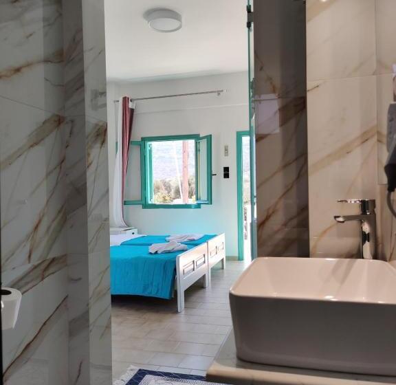 فندق Dimitris Villa