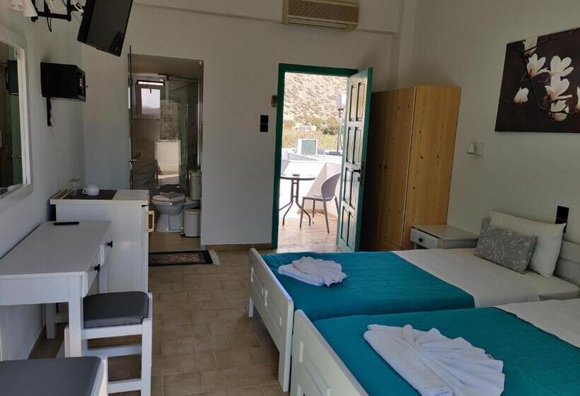 فندق Dimitris Villa