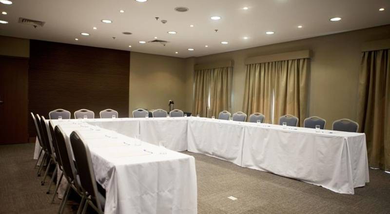 فندق Estanplaza Berrini