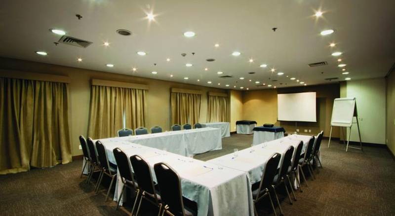 فندق Estanplaza Berrini