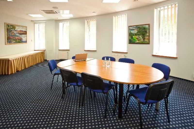 בית מלון כפרי Art City Inn