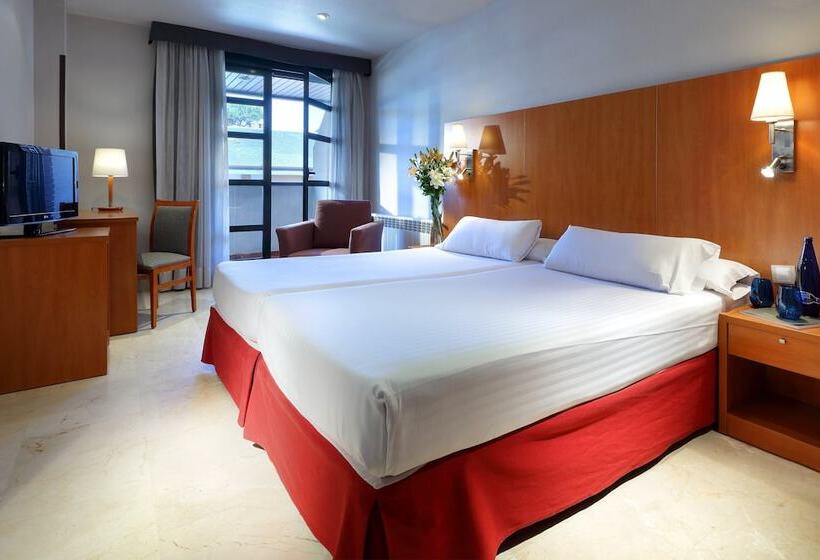 Exe Gran Hotel Almenar