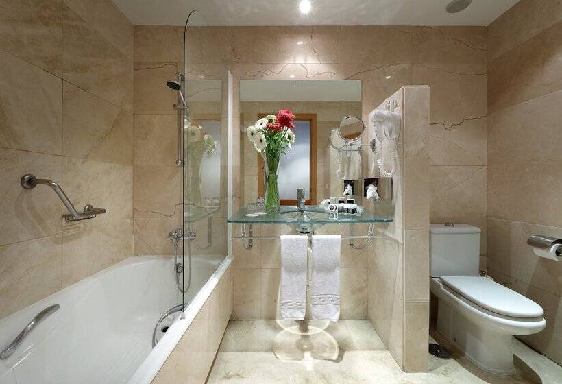 Exe Gran Hotel Almenar