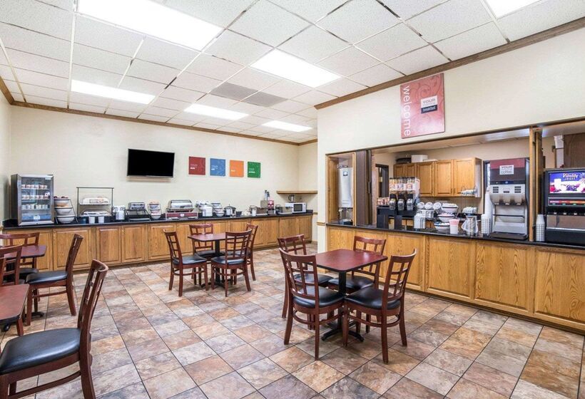 هتل Fairbridge Inn & Suites Glendive