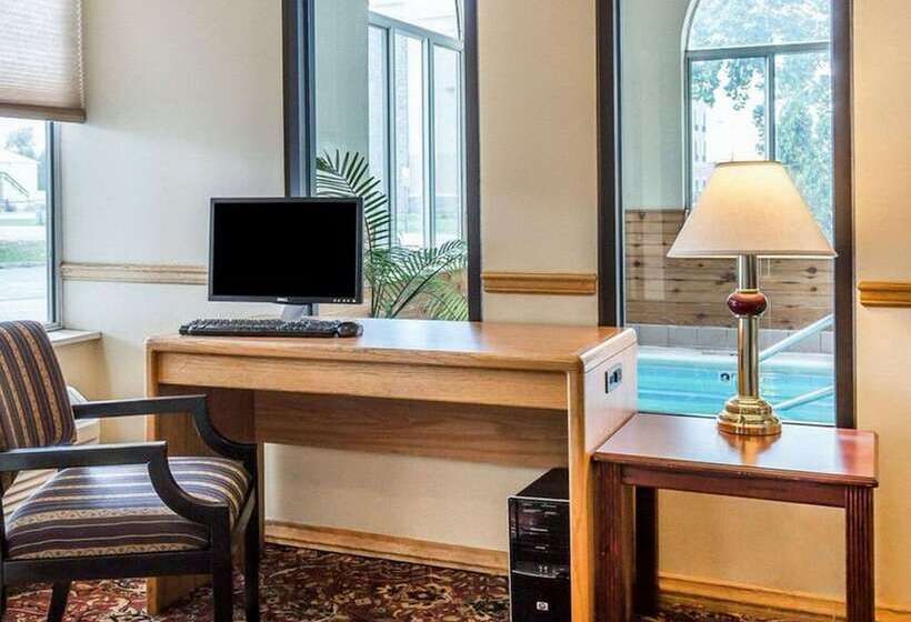 هتل Fairbridge Inn & Suites Glendive