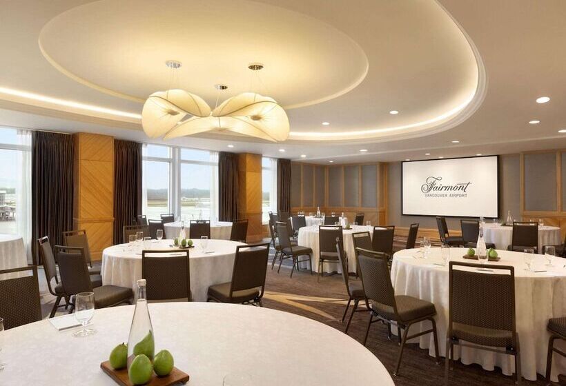 فندق Fairmont Vancouver Airport Interminal