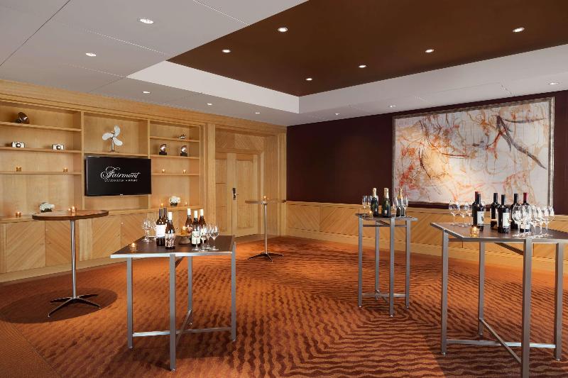 فندق Fairmont Vancouver Airport Interminal