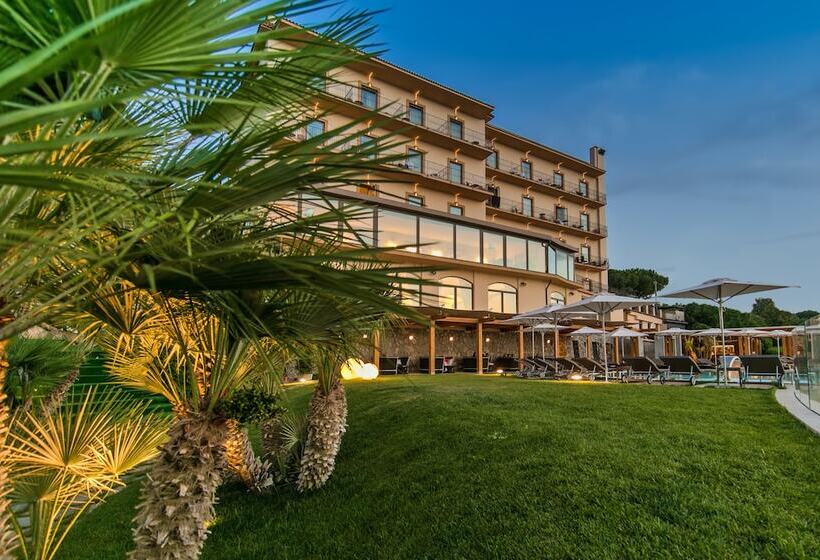 Grand Hotel Due Golfi