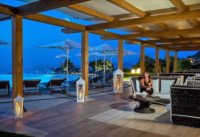 Grand Hotel Due Golfi