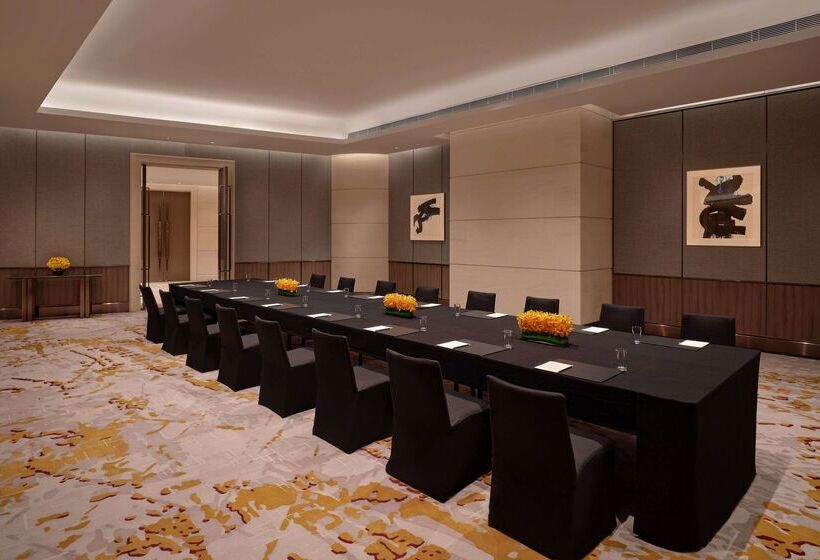 Отель Grand Hyatt Beijing