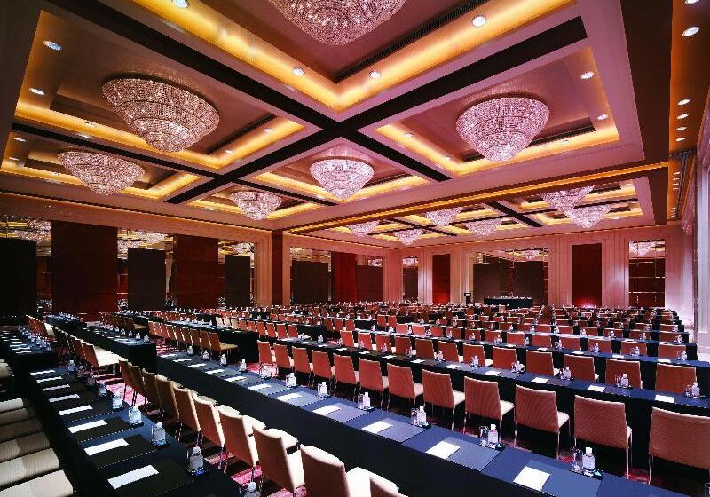 Отель Grand Hyatt Beijing