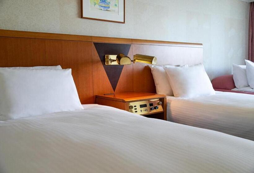 בית מלון כפרי Grand Mercure Sapporo Odori Park