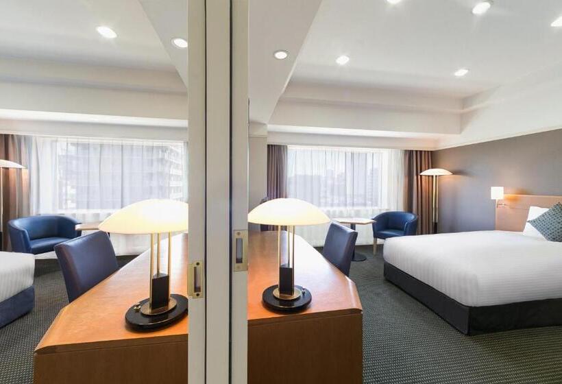 בית מלון כפרי Grand Mercure Sapporo Odori Park