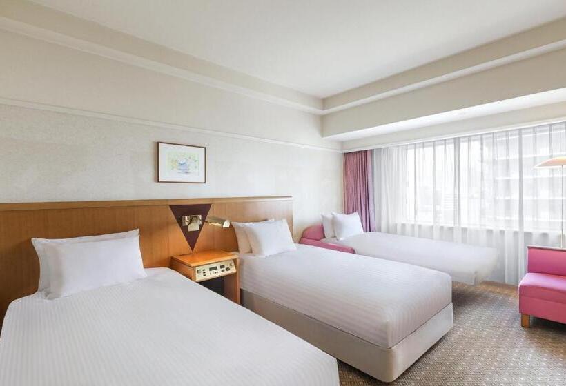 בית מלון כפרי Grand Mercure Sapporo Odori Park