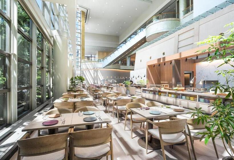 בית מלון כפרי Grand Mercure Sapporo Odori Park