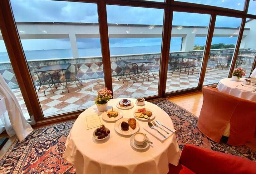 Greif Hotel Maria Theresia