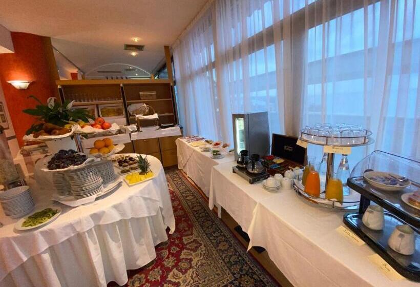 Greif Hotel Maria Theresia