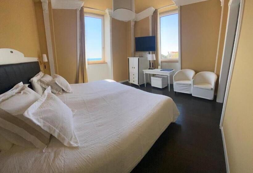 Greif Hotel Maria Theresia