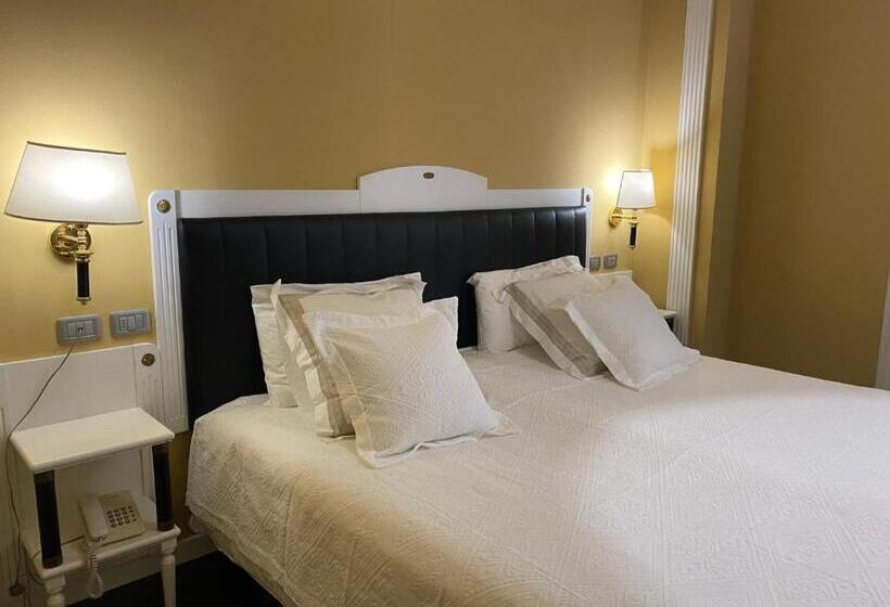 Greif Hotel Maria Theresia