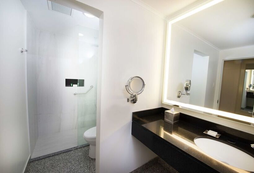 هتل Hilton Colon Guayaquil