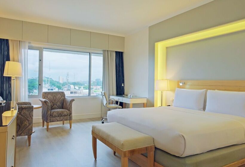 هتل Hilton Colon Guayaquil
