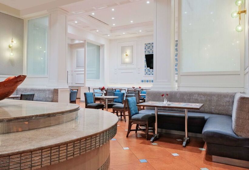 هتل Hilton Colon Guayaquil