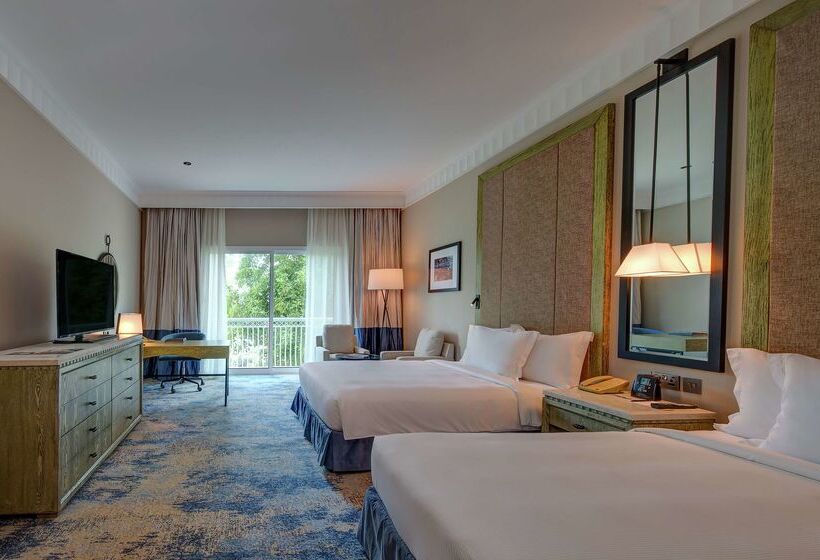 هتل Hilton Salalah Resort