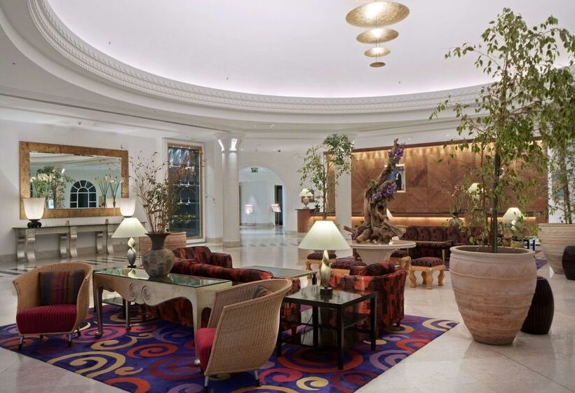 هتل Hilton Salalah Resort