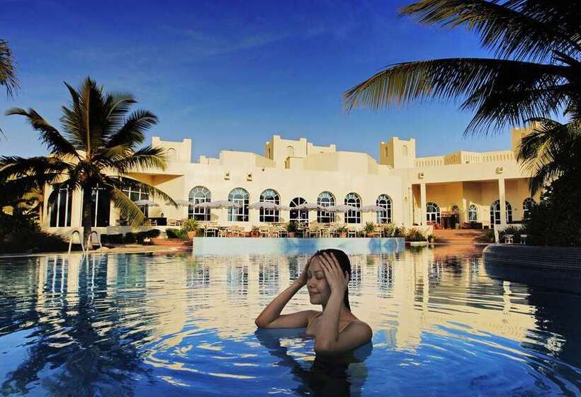 هتل Hilton Salalah Resort