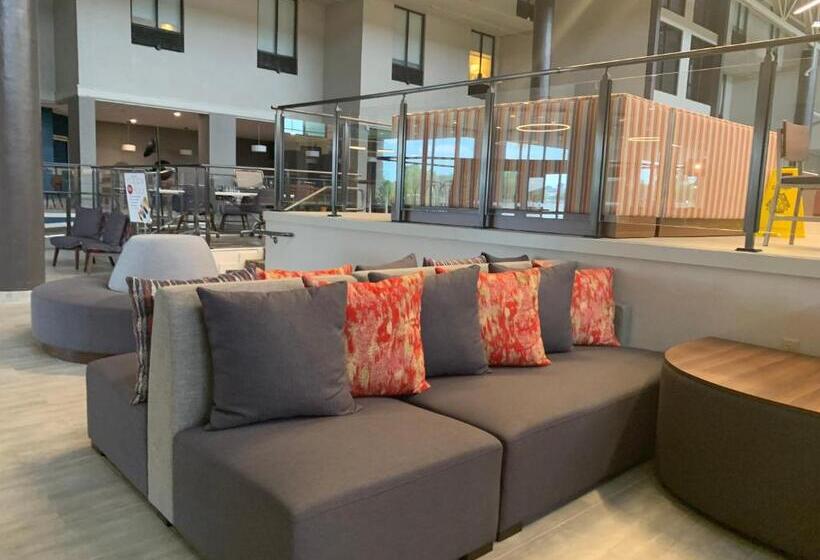 هتل Holiday Inn Baton Rouge South, An Ihg