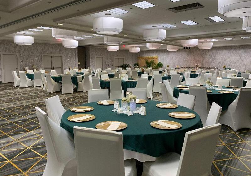 هتل Holiday Inn Baton Rouge South, An Ihg