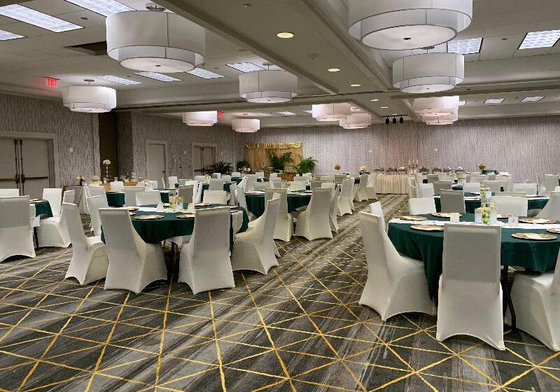 هتل Holiday Inn Baton Rouge South, An Ihg