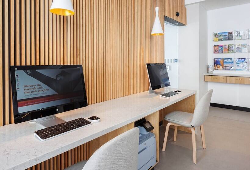 ホテル Holiday Inn Perth City Centre, An Ihg