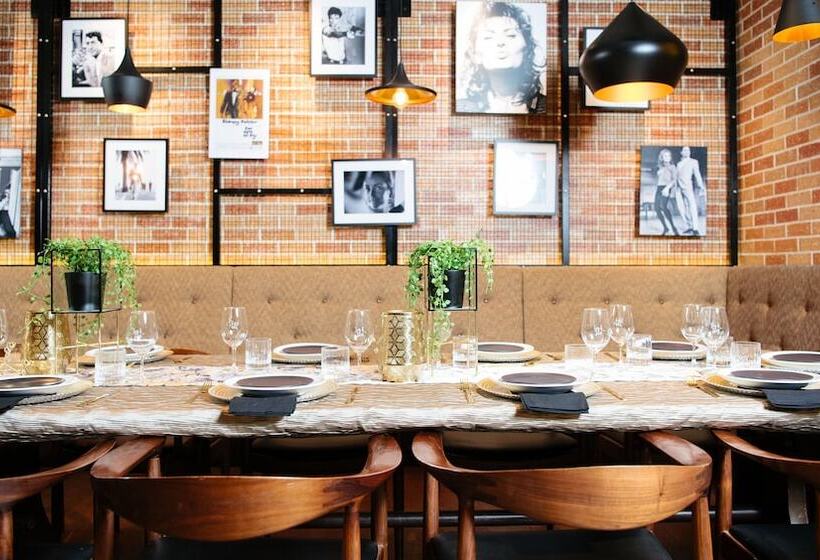 ホテル Holiday Inn Perth City Centre, An Ihg