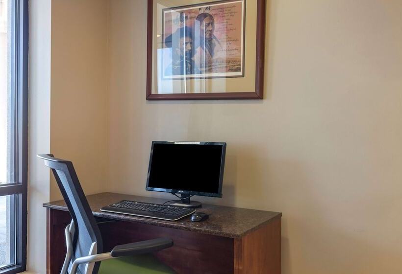 فندق Howard Johnson By Wyndham Billings