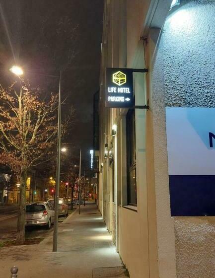 هتل Hôtel Life Bordeaux Gare   Bg