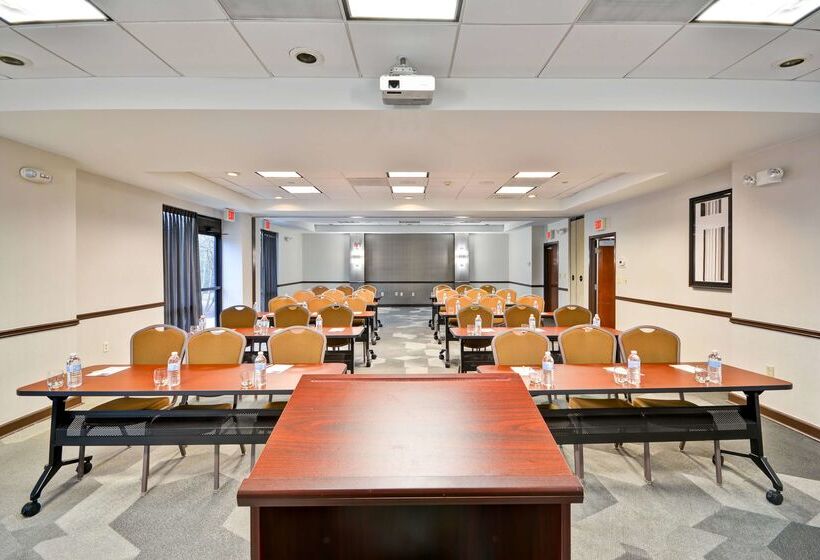 Отель Hyatt Place Baton Rouge/i 10