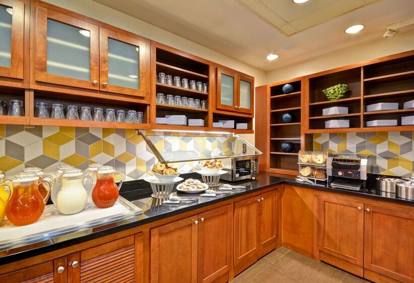 Отель Hyatt Place Baton Rouge/i 10