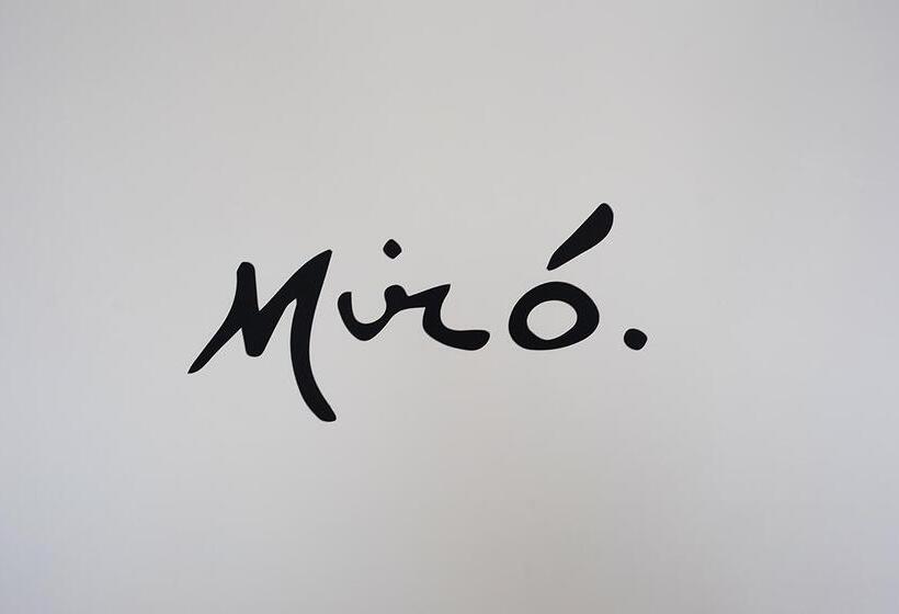 هتل Joan Miro Museum